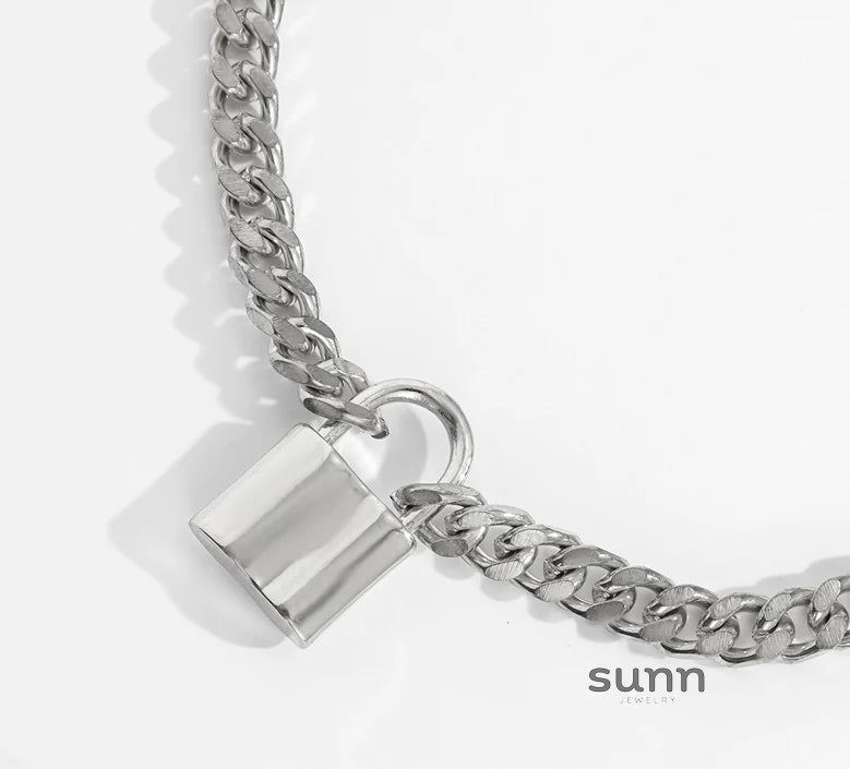 Alyson Cross Lock Bracelet Set