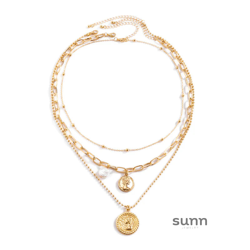 Alyssa Baroque Cameo Necklace Set