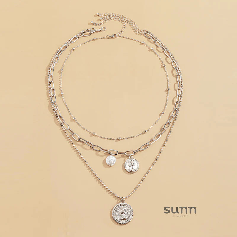 Alyssa Baroque Cameo Necklace Set
