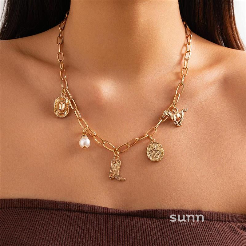 Alyssa Western Pearl Charm Necklace [XY3K02L8]