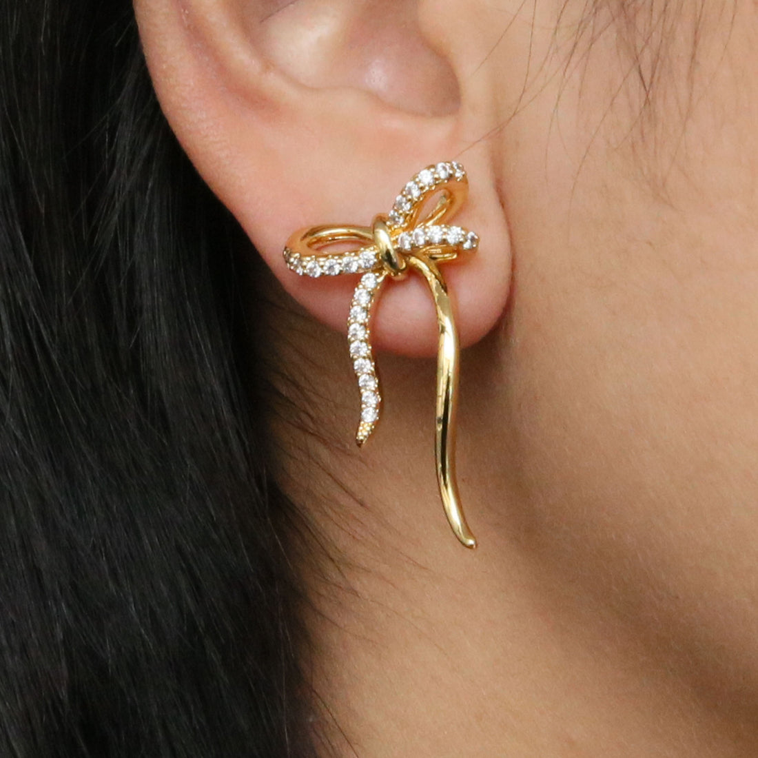 Amaia Rhinestone Bow Earrings [MALXYWRA]