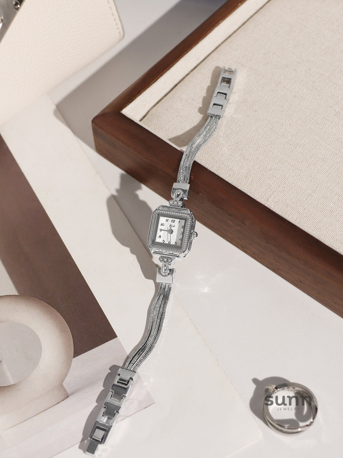 Amaiah Delicate Bracelet Watch [12L4SXY1]