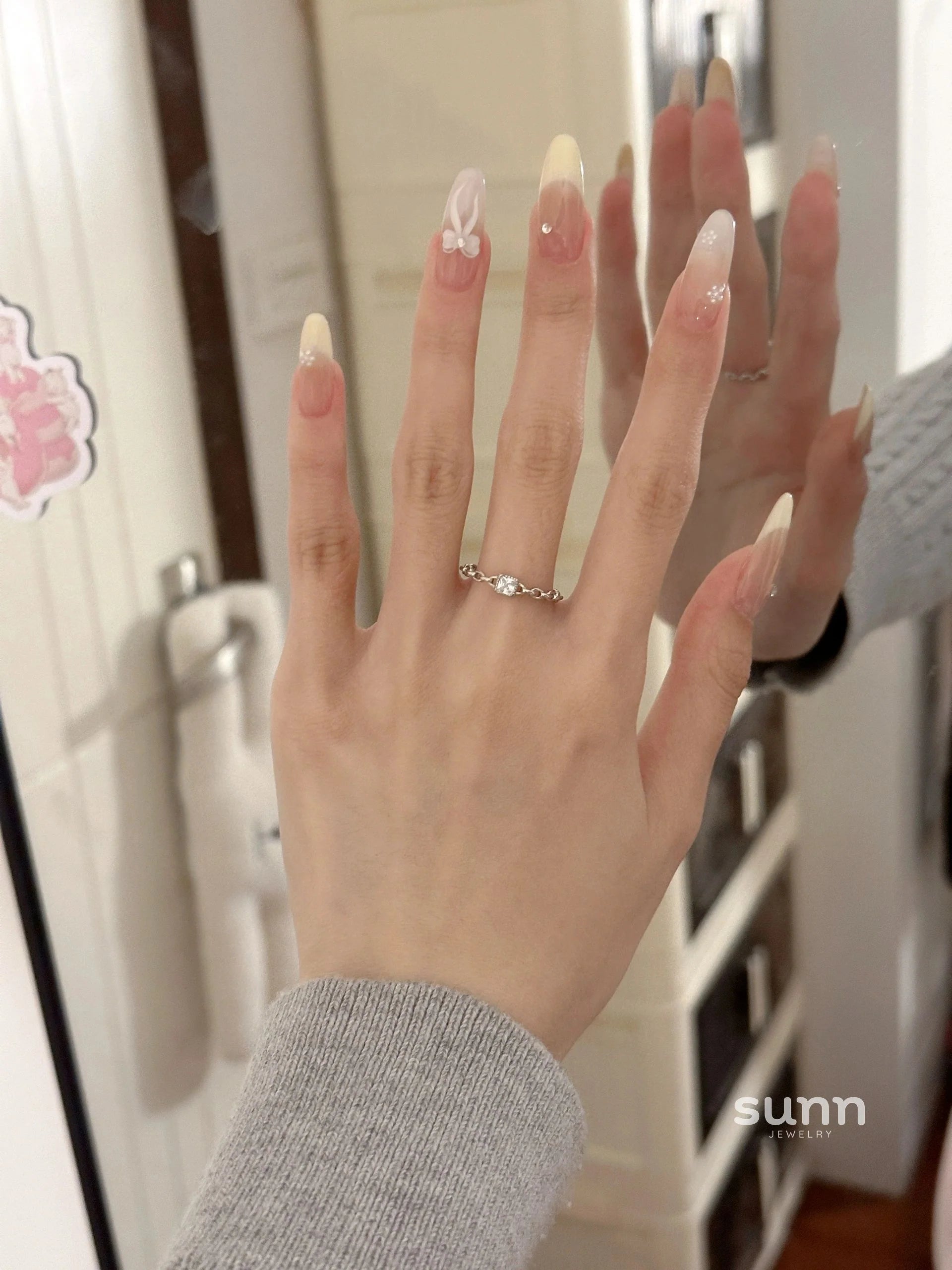 Amairany Square Crystal Chain Ring