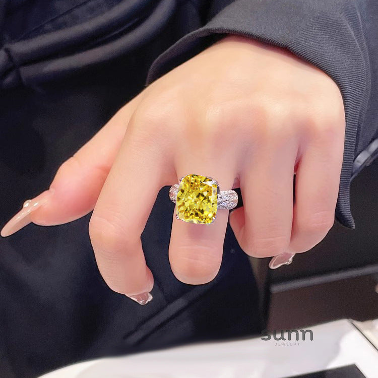 Amaiya Ice Flower Crystal Ring [PPZBTB7B]