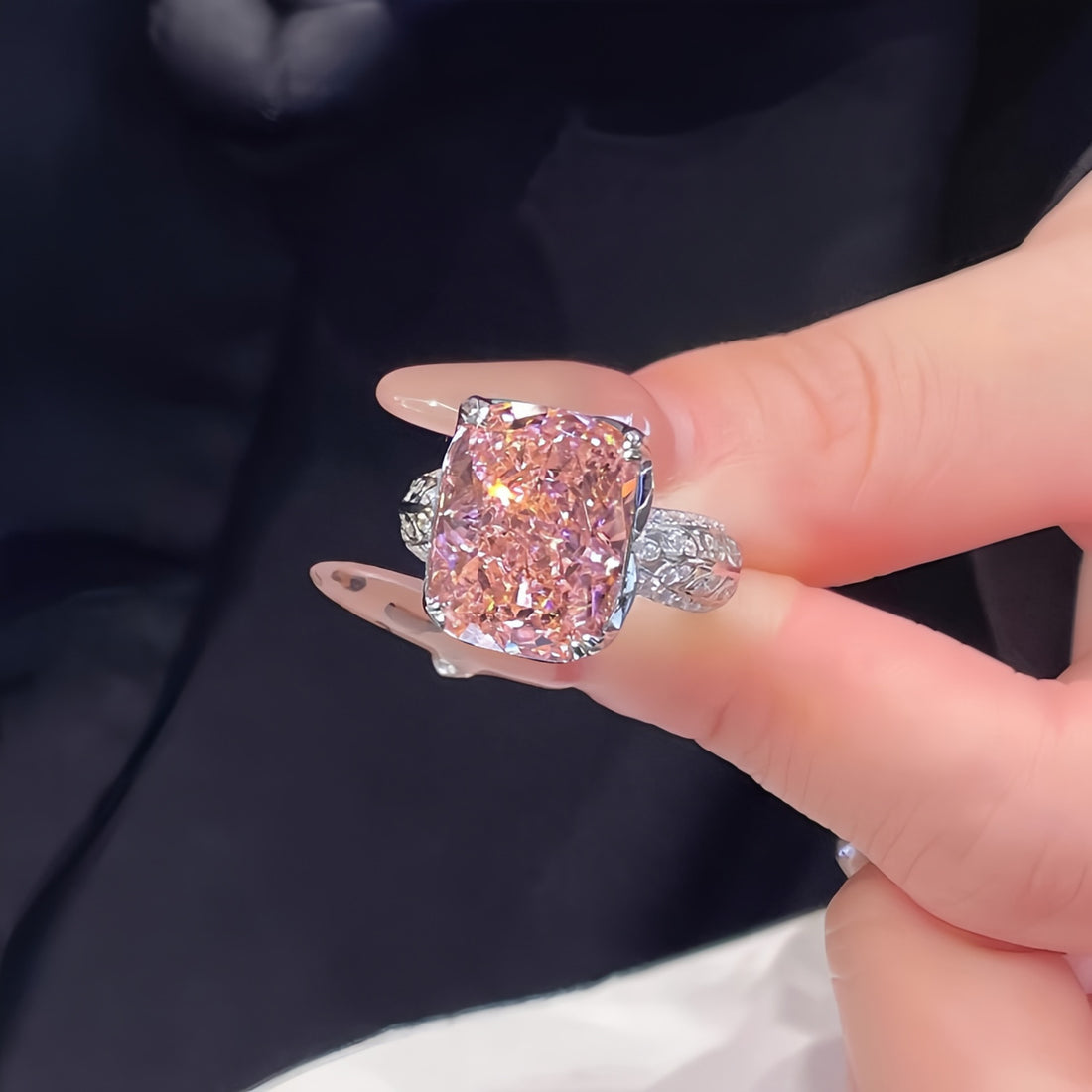 Amaiya Ice Flower Crystal Ring [GRGT3YND]