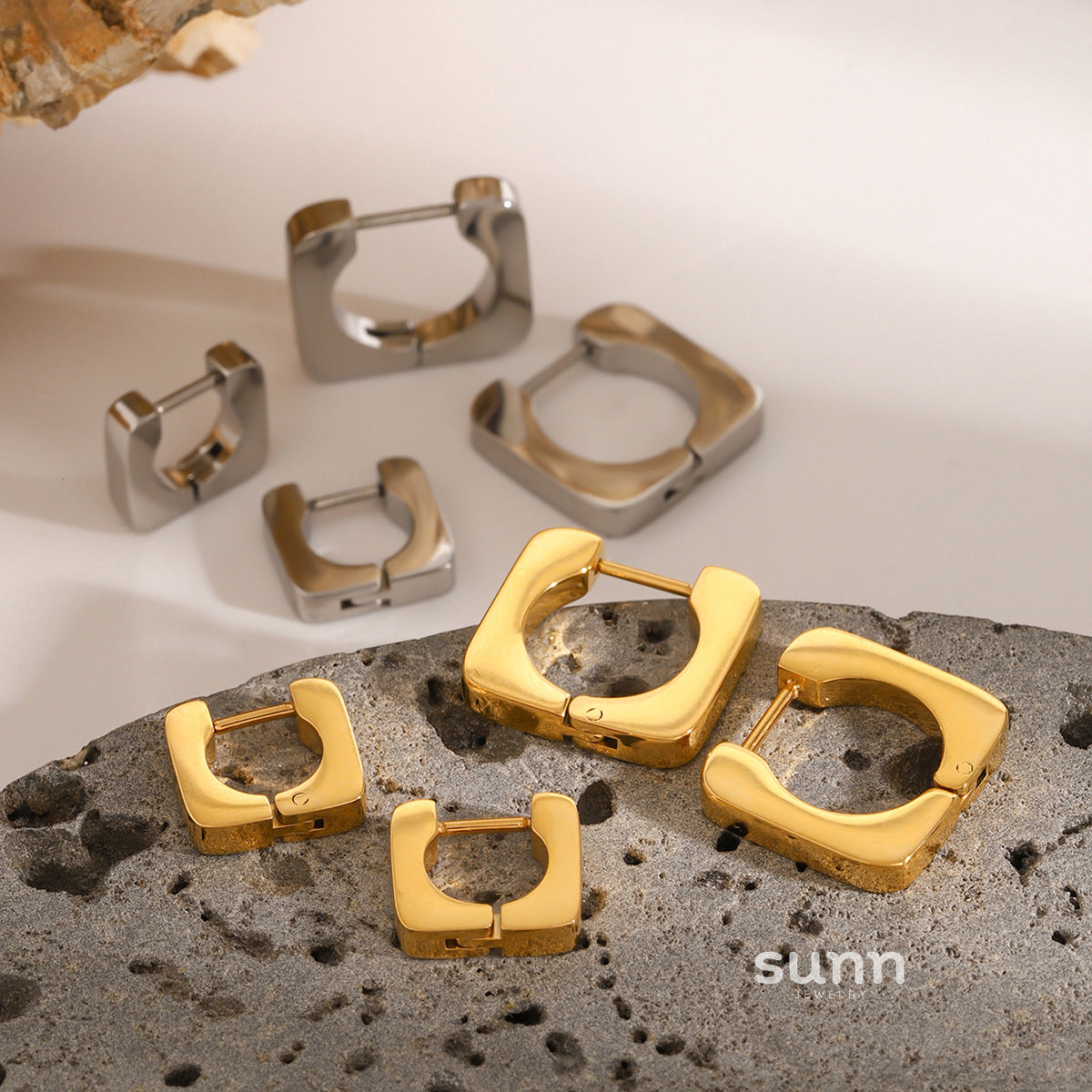 Amaiyah Geometric Hoop Earrings [2D3FF3OZ]