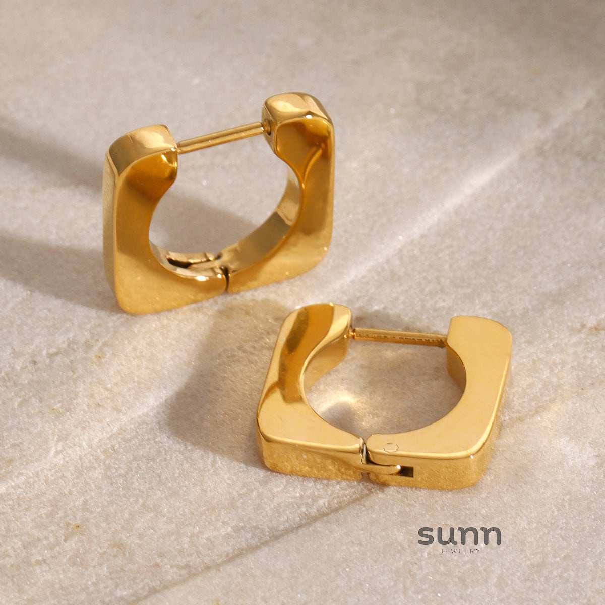 Amaiyah Geometric Hoop Earrings [PSJZ7G46]