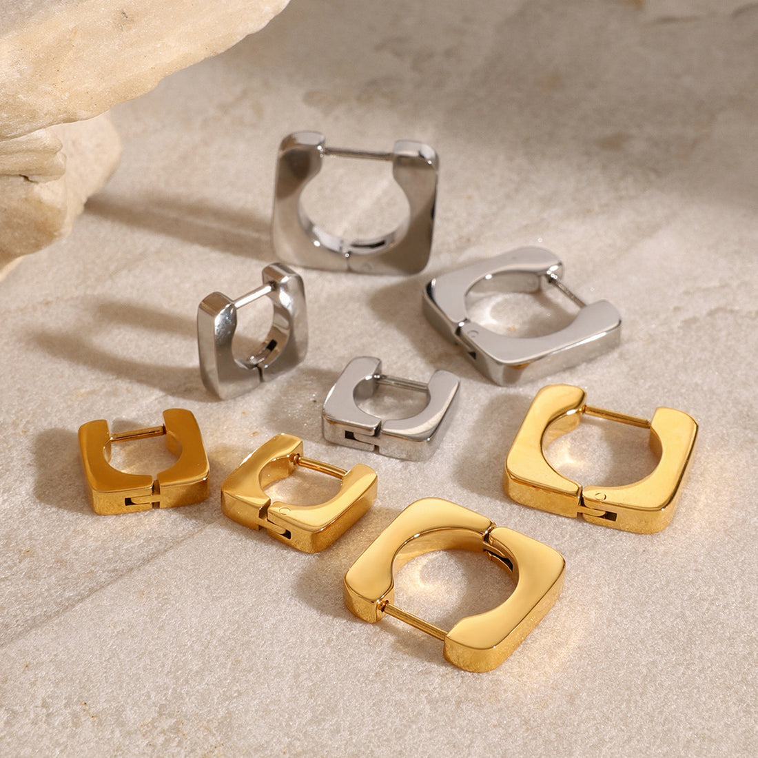 Amaiyah Geometric Hoop Earrings [7IMSGFLG]