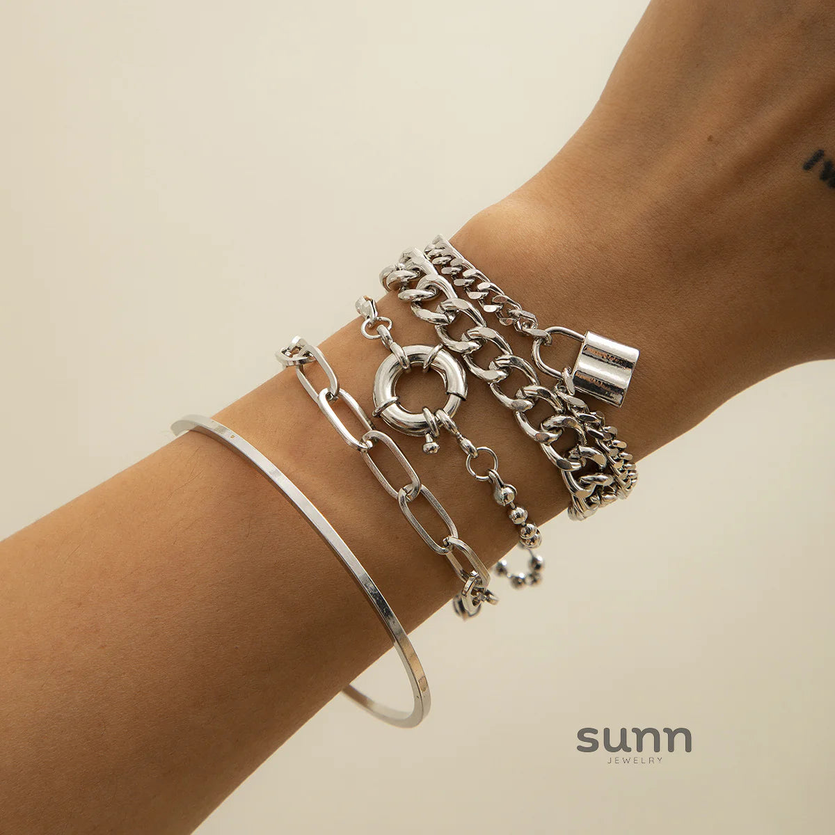 Amaiyah Punk Layered Bracelets Set