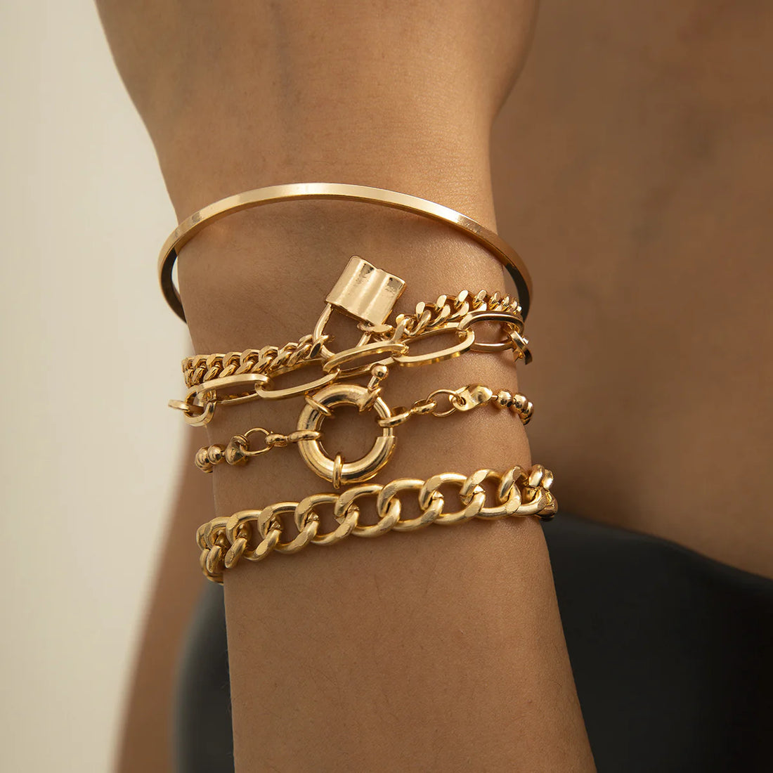 Amaiyah Punk Layered Bracelets Set