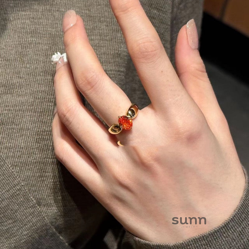 Amalie Vibrant Oval Ring [X8L0BINS]