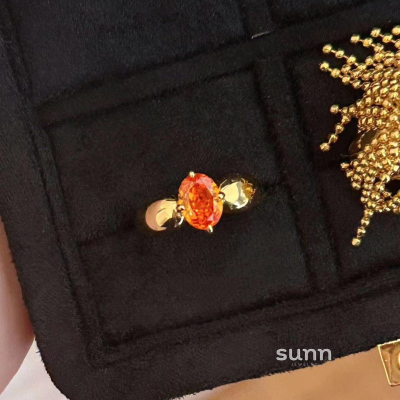 Amalie Vibrant Oval Ring [KRWLEE8W]