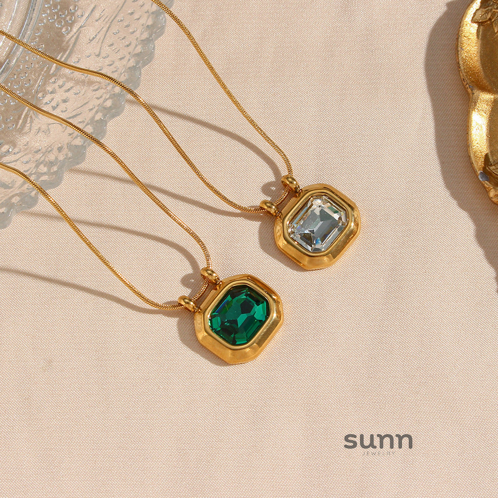 Amanda Gold Zircon Necklace [7Q7AWEFH]