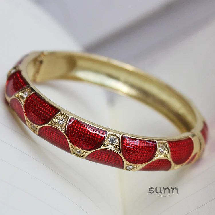 Amarachi Delicate Enamel Bracelet