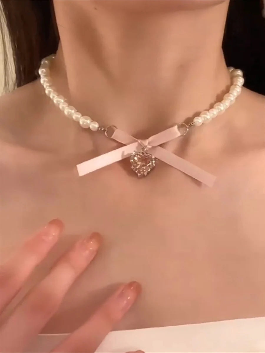 Amaree Princess Bow Necklace