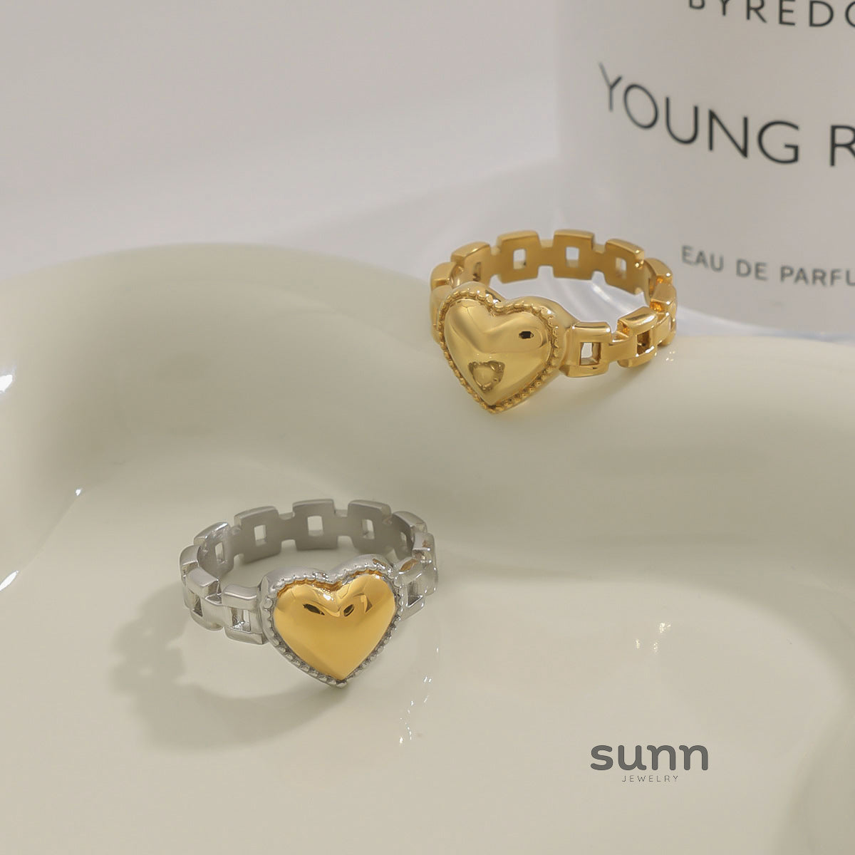 Amariyah Stainless Steel Heart Ring [JQ9LR1GJ]