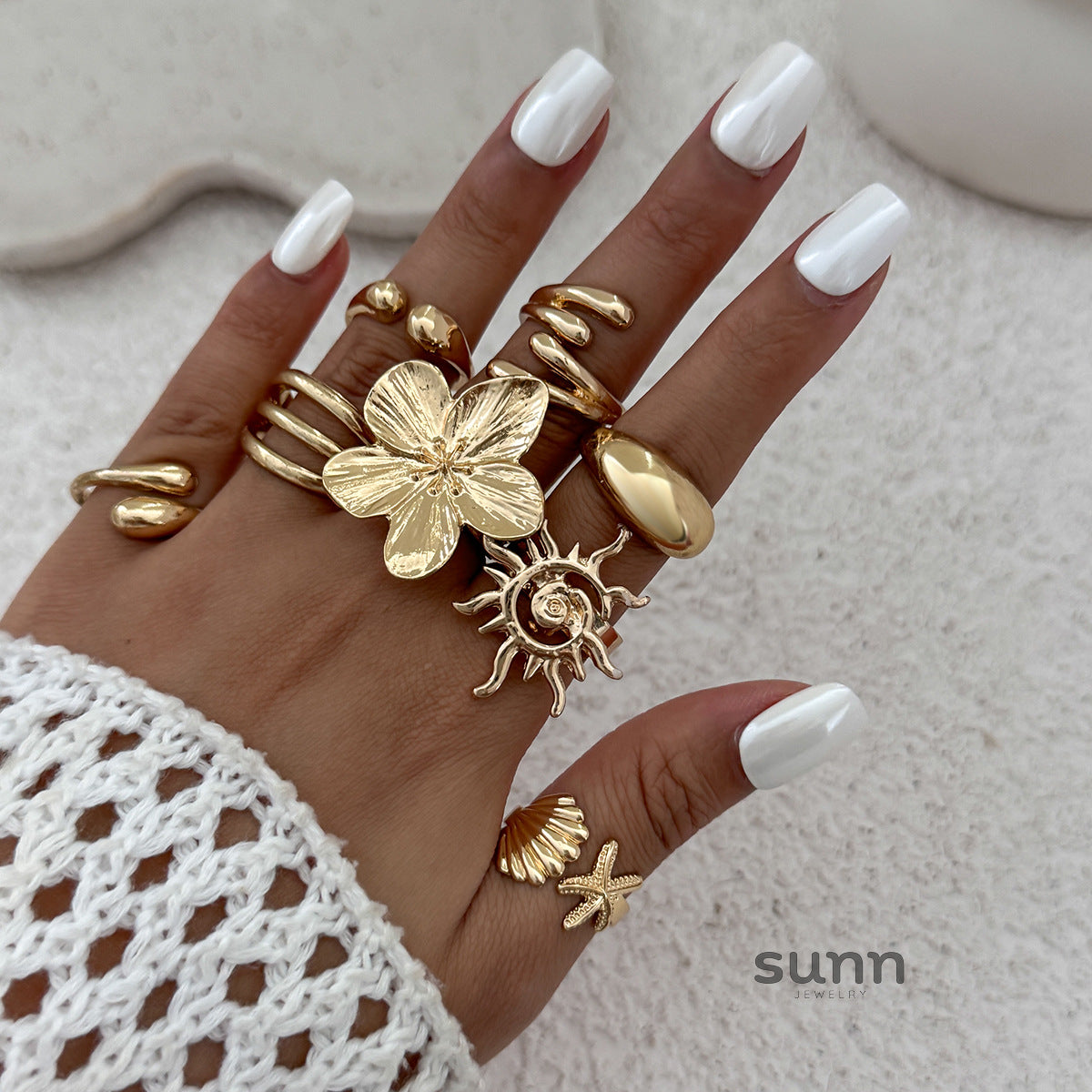Amarra Geometric Bloom Ring Set [PNXLM5KP]