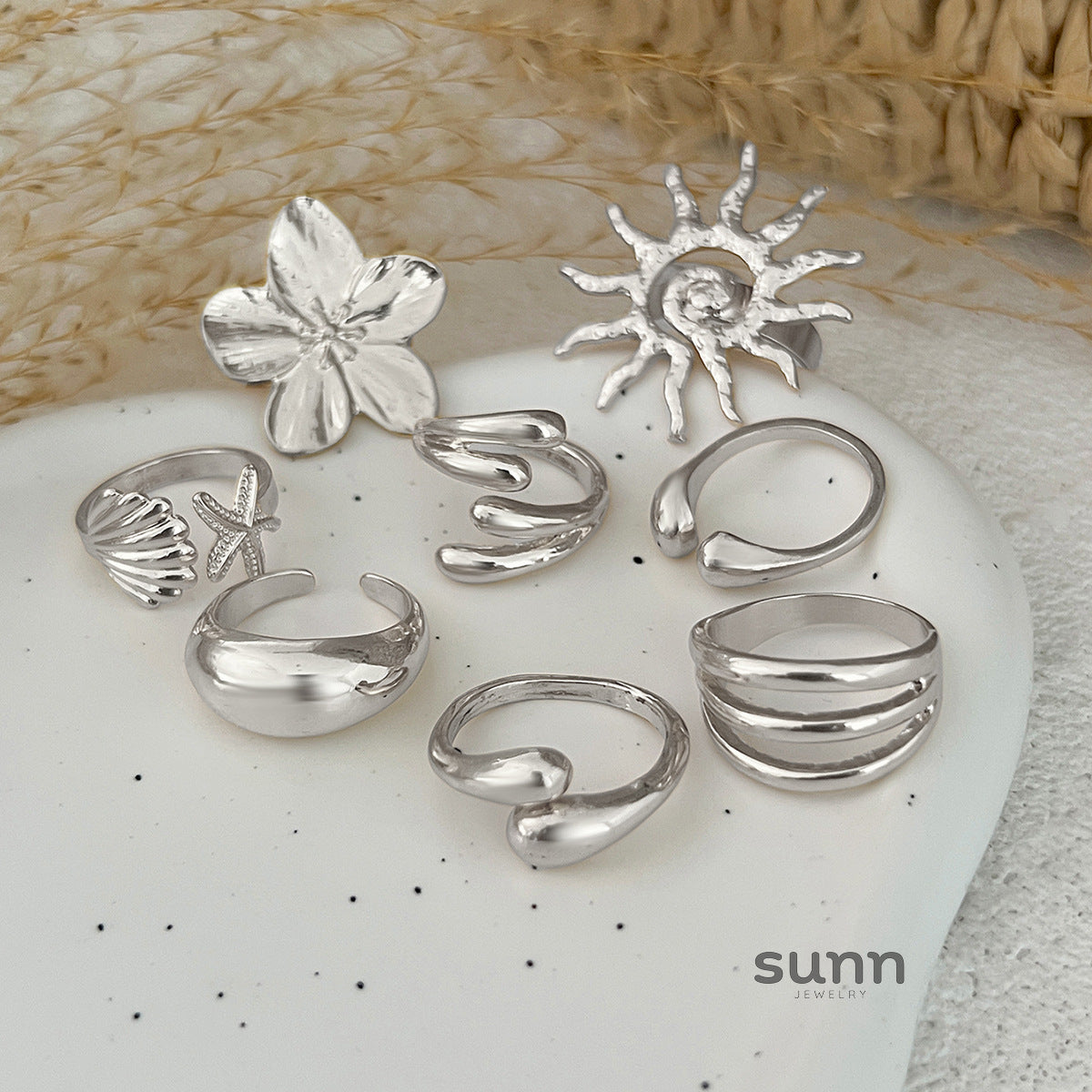 Amarra Geometric Bloom Ring Set [69DPG00R]