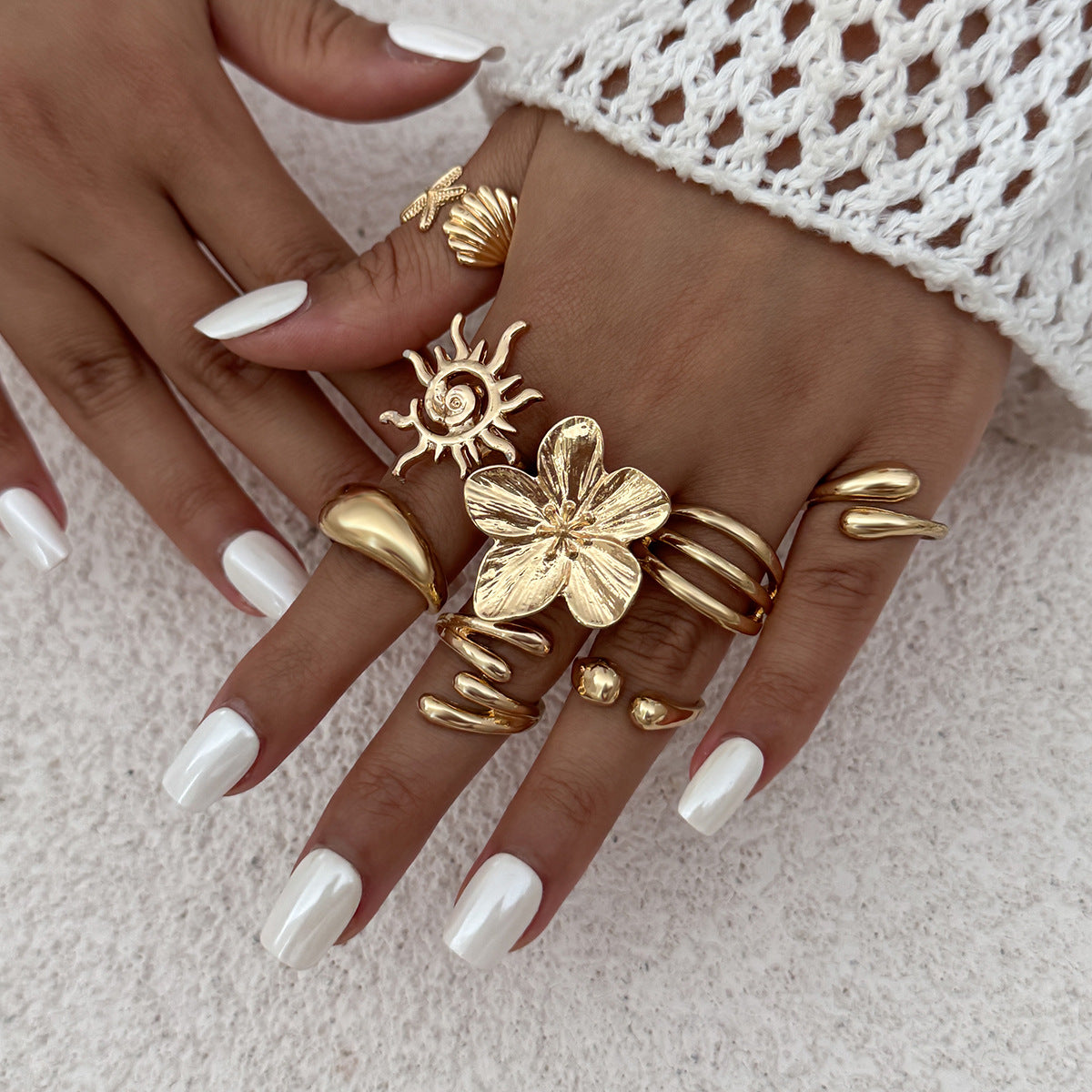 Amarra Geometric Bloom Ring Set [U0AQHKZK]