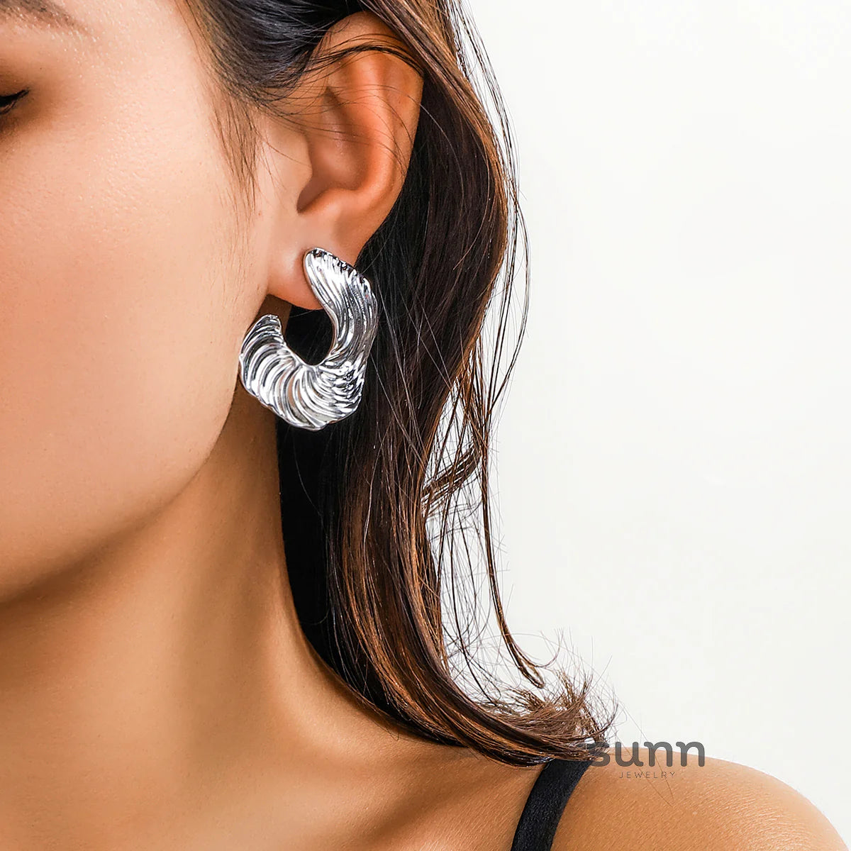 Amarra Textured Stud Earrings
