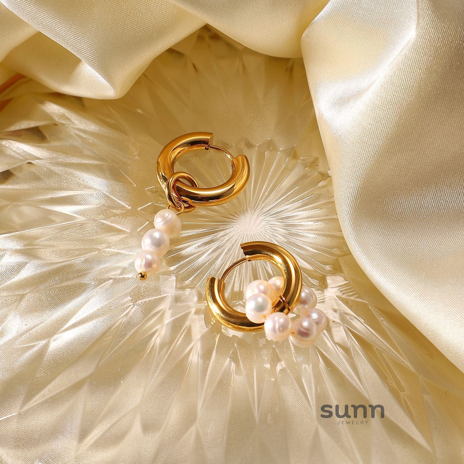 Amaryah Asymmetric Pearl Earrings