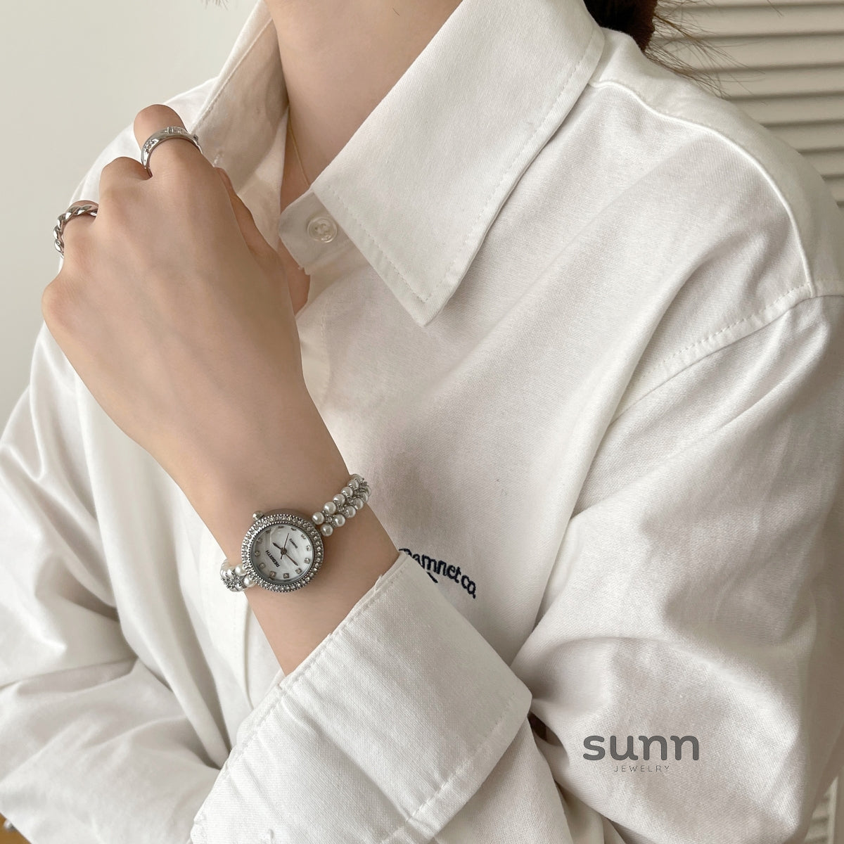 Amaryah Pearl Bracelet Watch [Y02T7EAH]