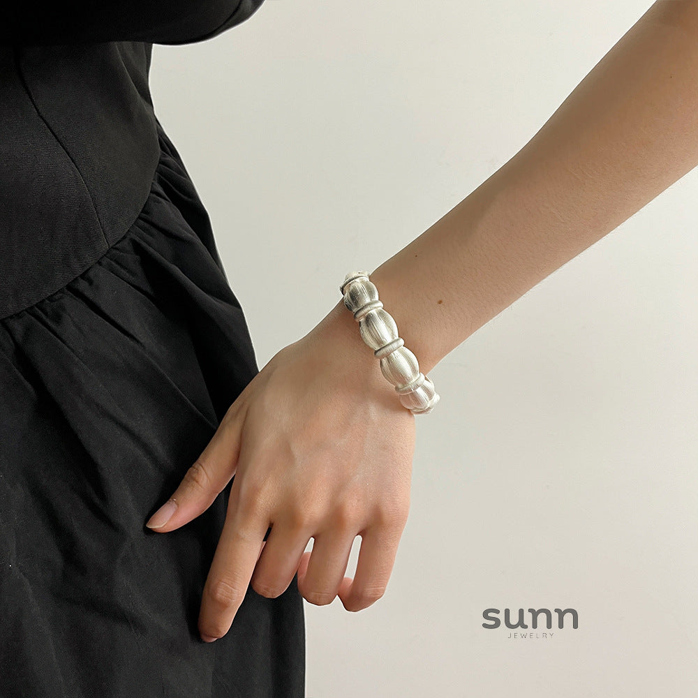 Amauri Frosted Braided Bow Bracelet [A75WFRM2]