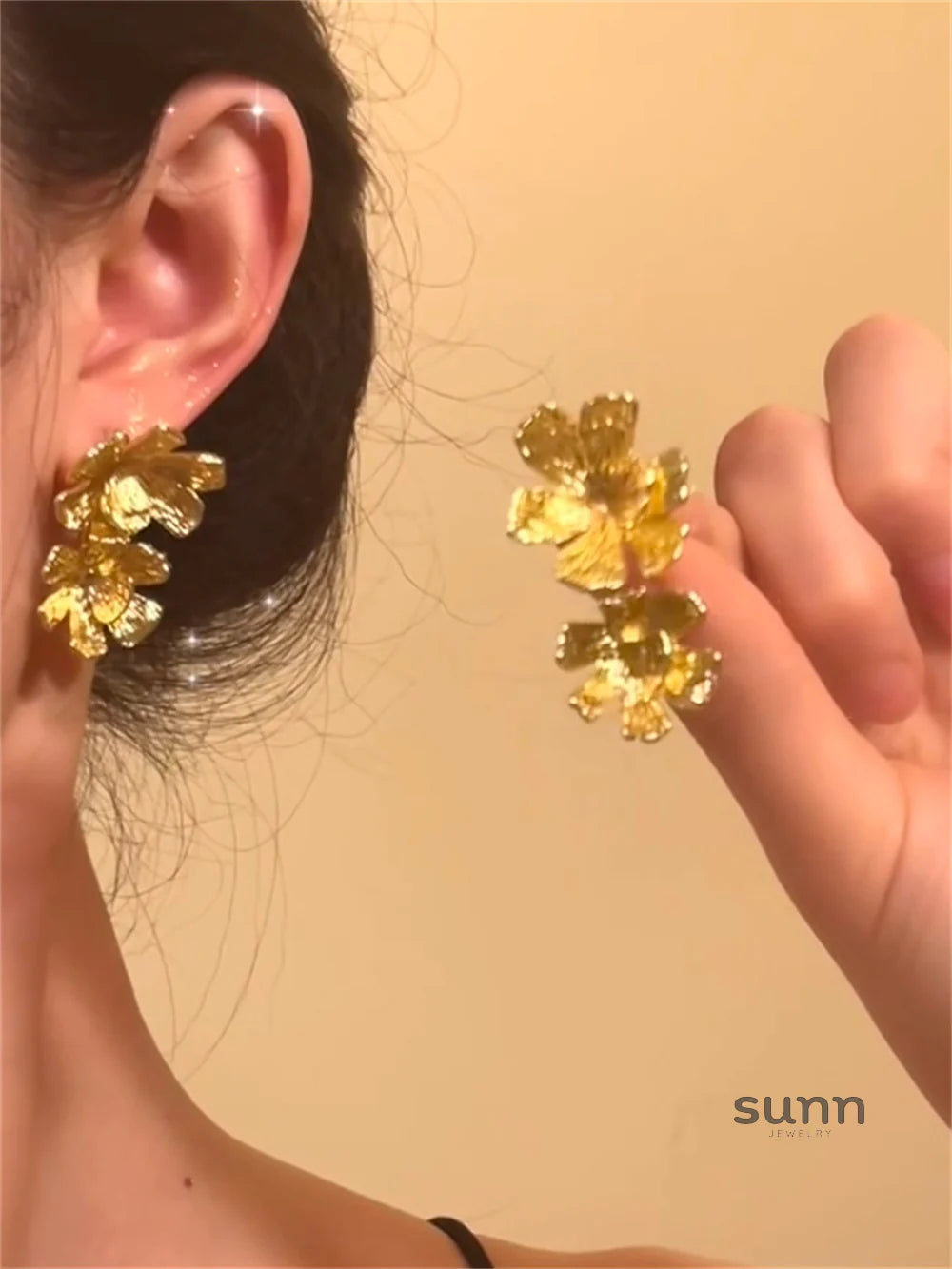 Amber Gilded Bloom Earrings