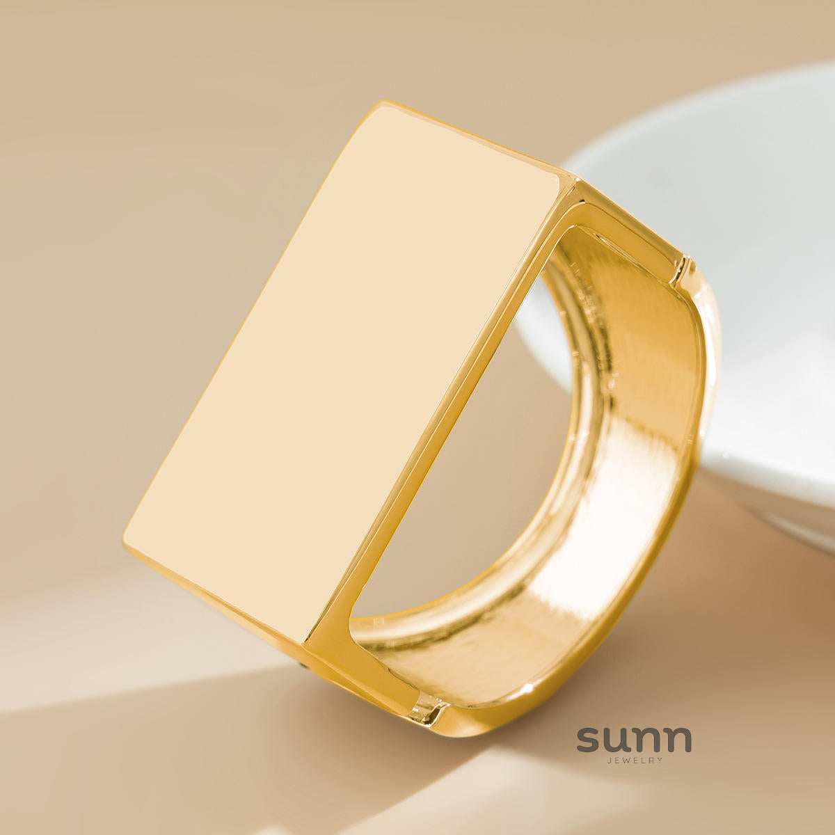 Amberly Asymmetrical Metal Cuff [QIIP1E5X]