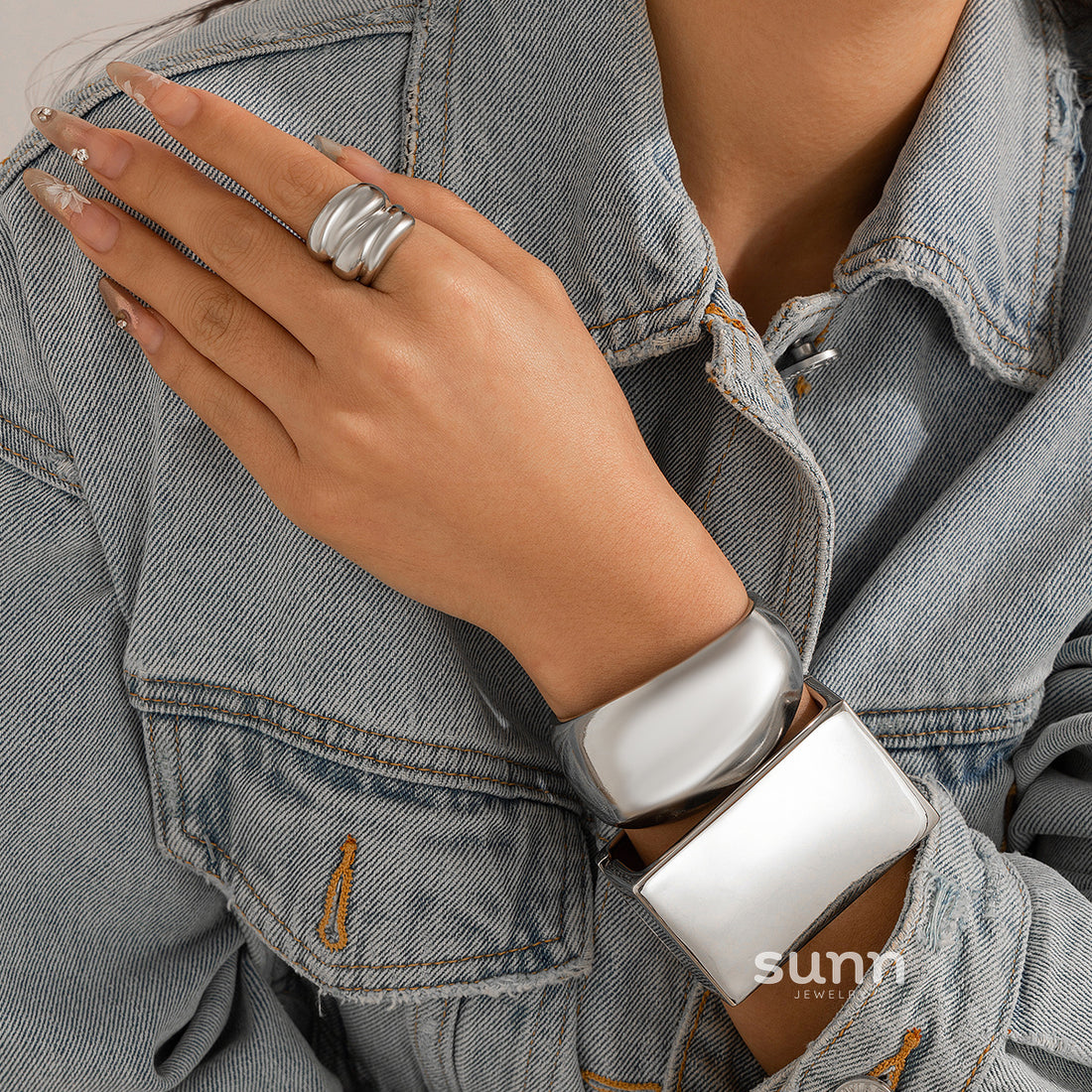 Amberly Asymmetrical Metal Cuff [HPGVFQH0]