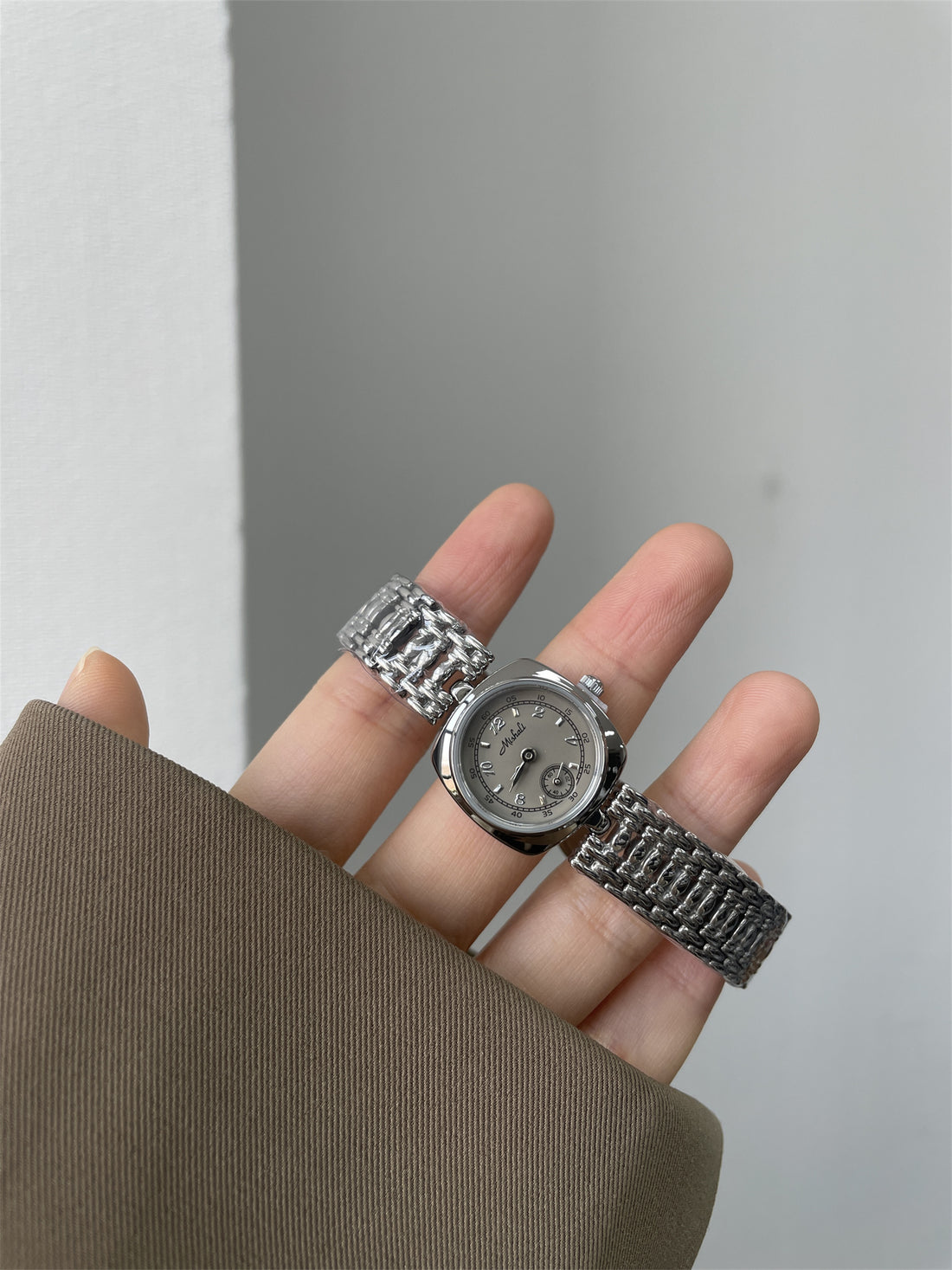 Amberly Elegant Steel Watch [3Q3KRNIX]