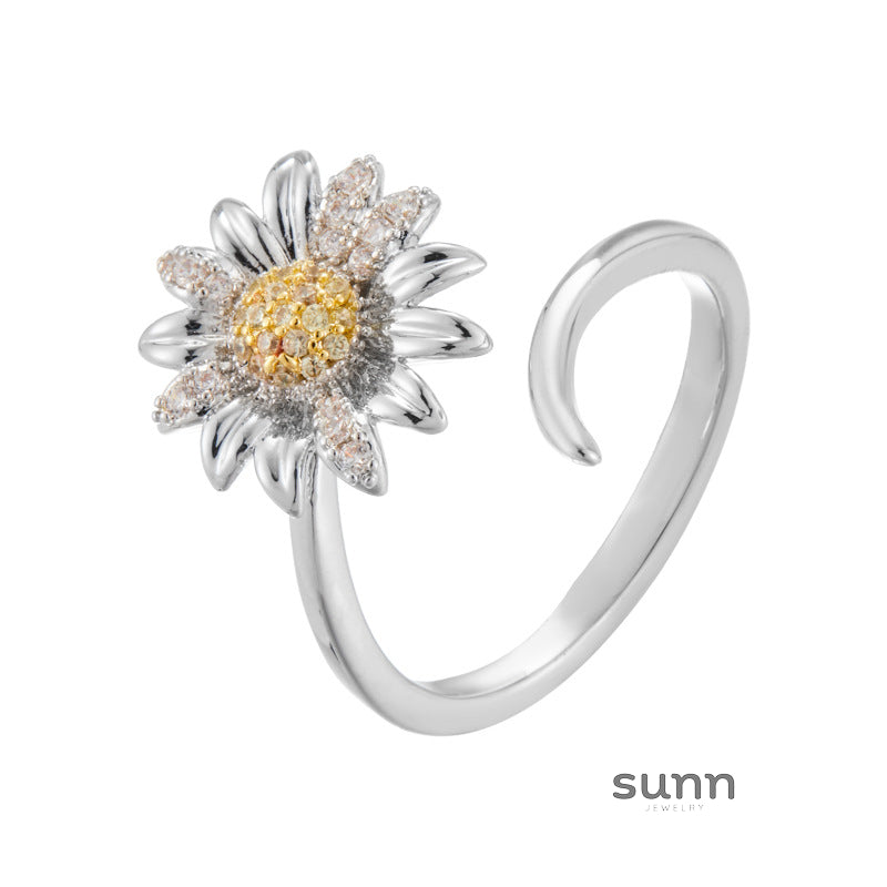 Amberlyn Dainty Daisy Ring [A90KBL3H]