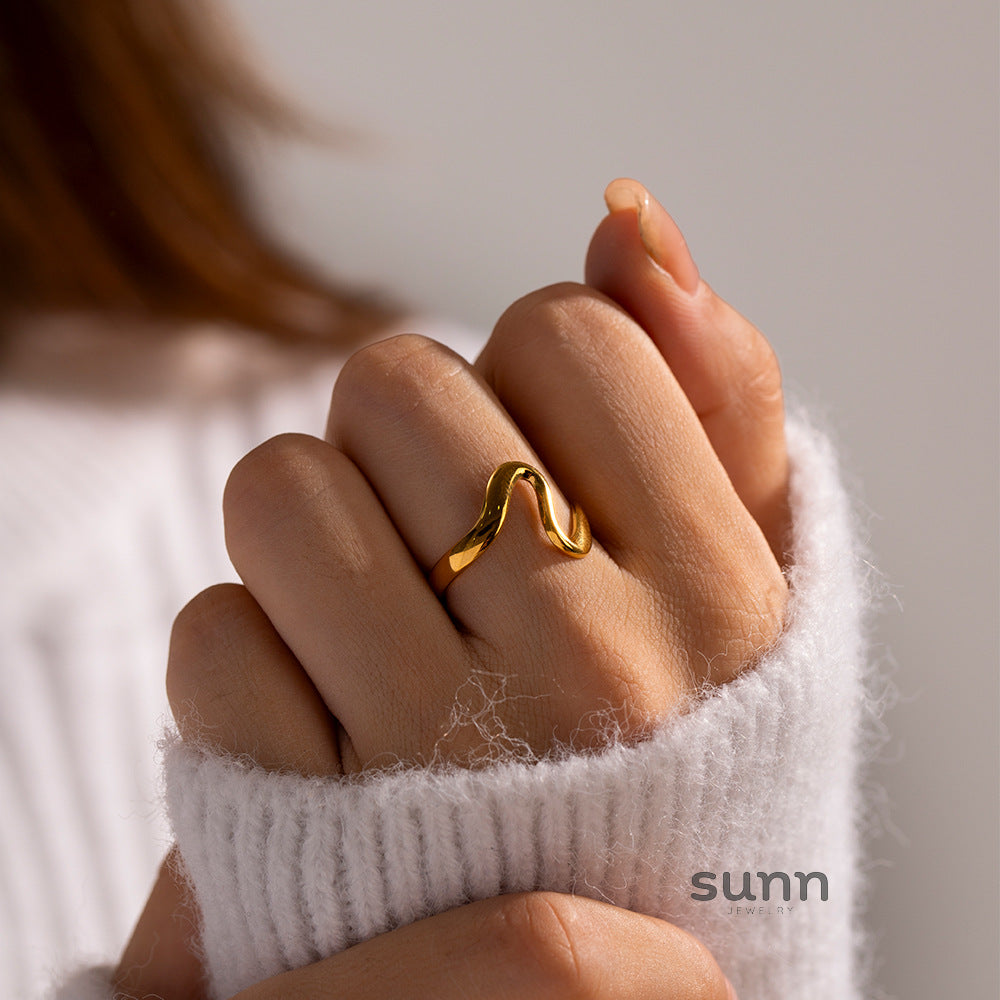 Ameena Minimalist Gold Ring [P13IOKM8]