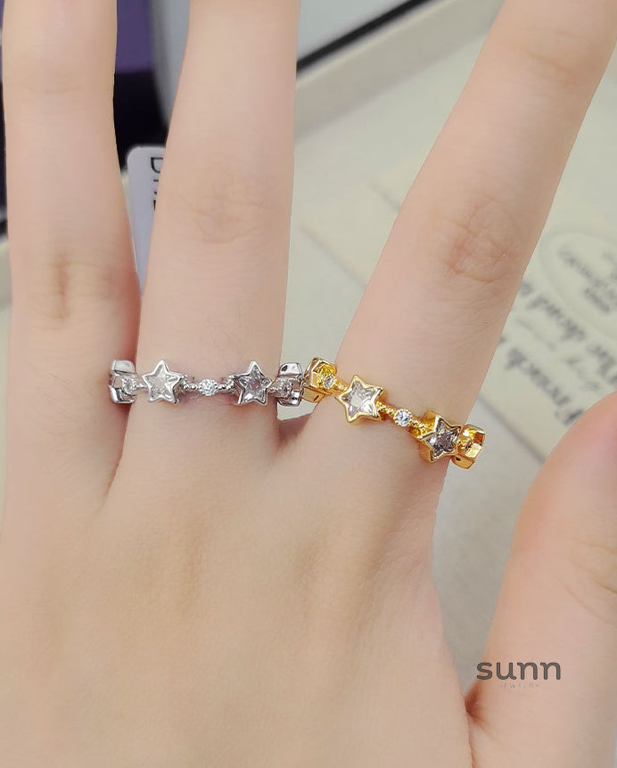 Ameerah Paved Star Ring [WZK494PS]