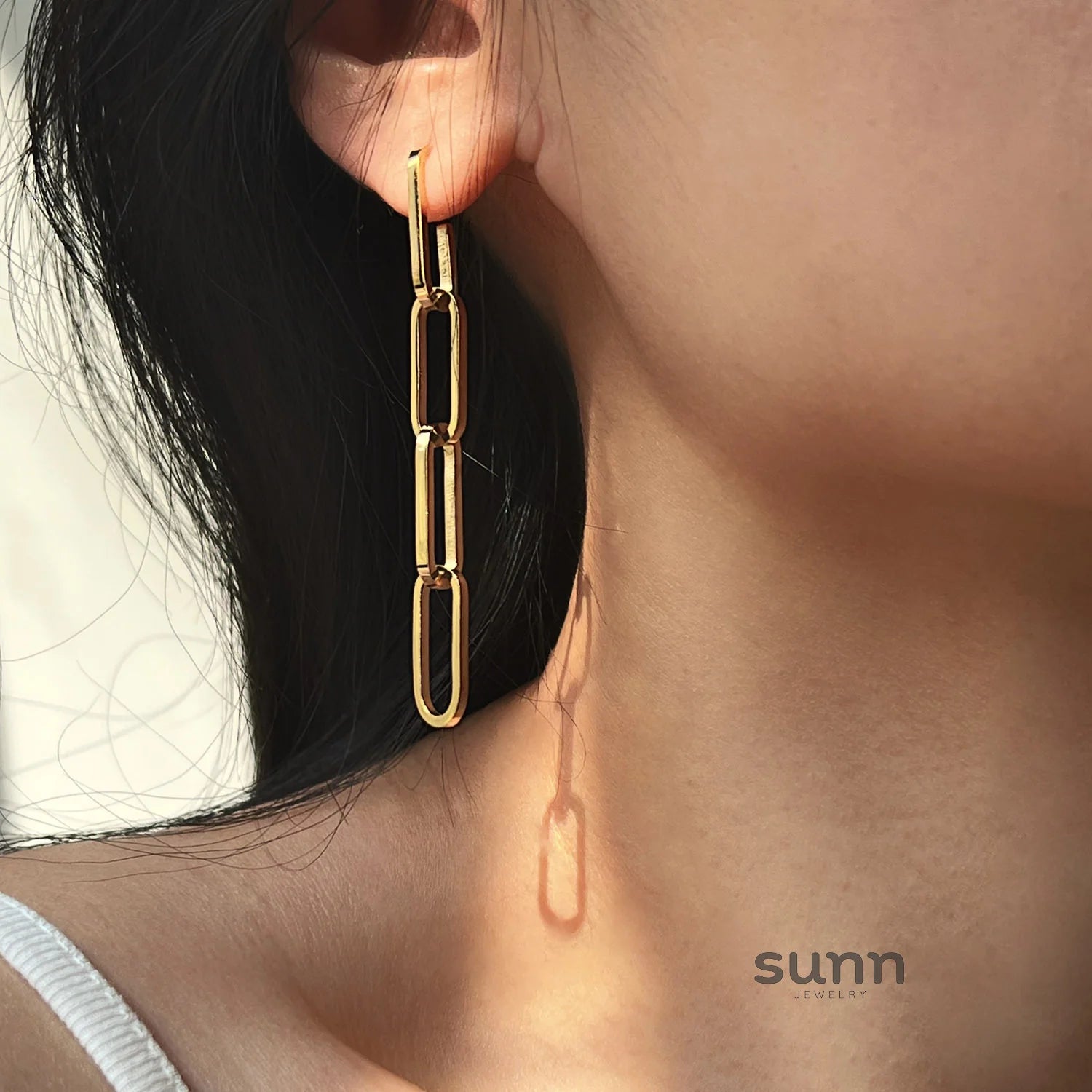 Ameliana Bold Curb Hoops