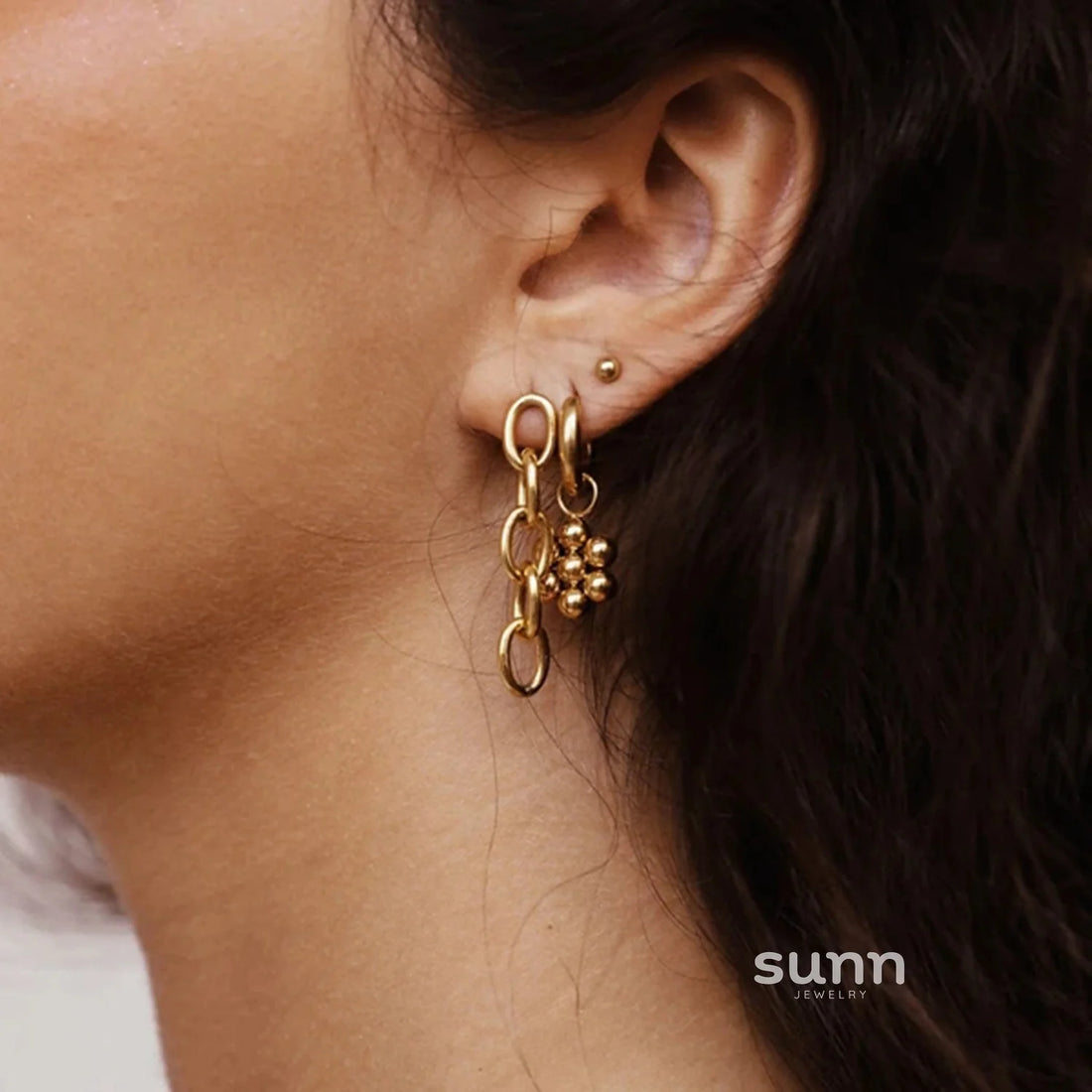 Ameliana Bold Curb Hoops