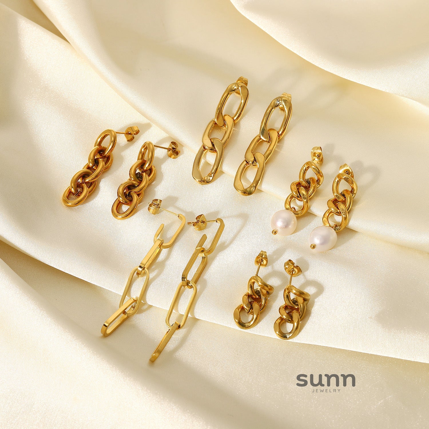 Ameliana Bold Curb Hoops