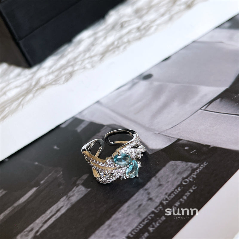 Ameliana Paved Zircon Open Ring [WGUTLSM8]