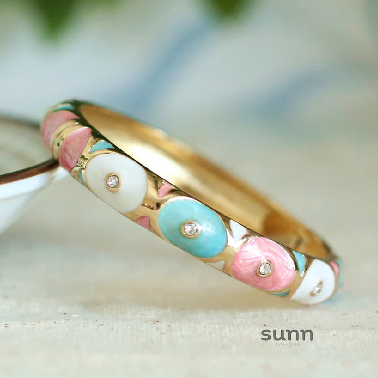 Amellia Enamel Eye Bangle