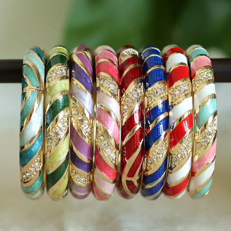 Amellia Enamel Eye Bangle
