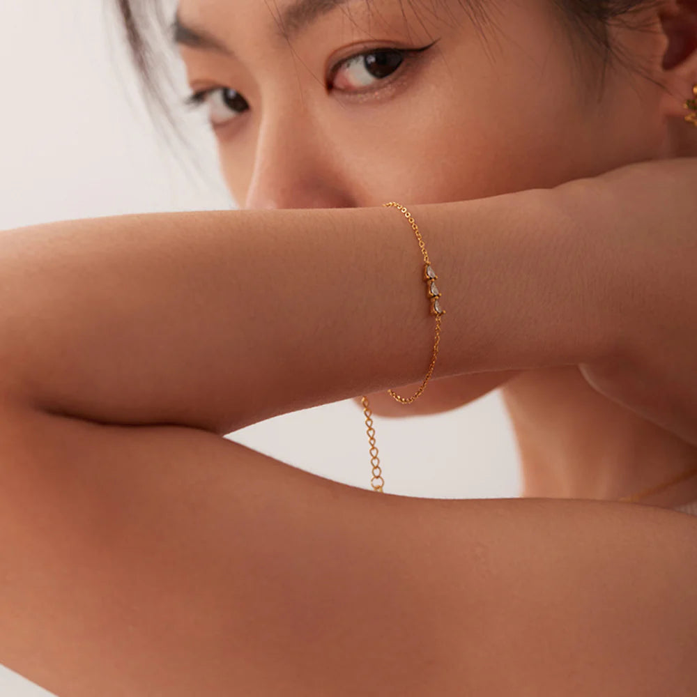 Ameria Gold Plated Waterdrop Necklace