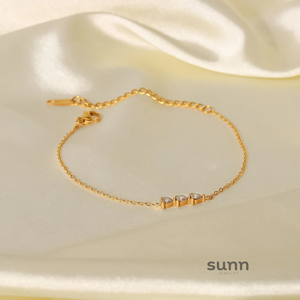 Ameria Gold Plated Waterdrop Necklace