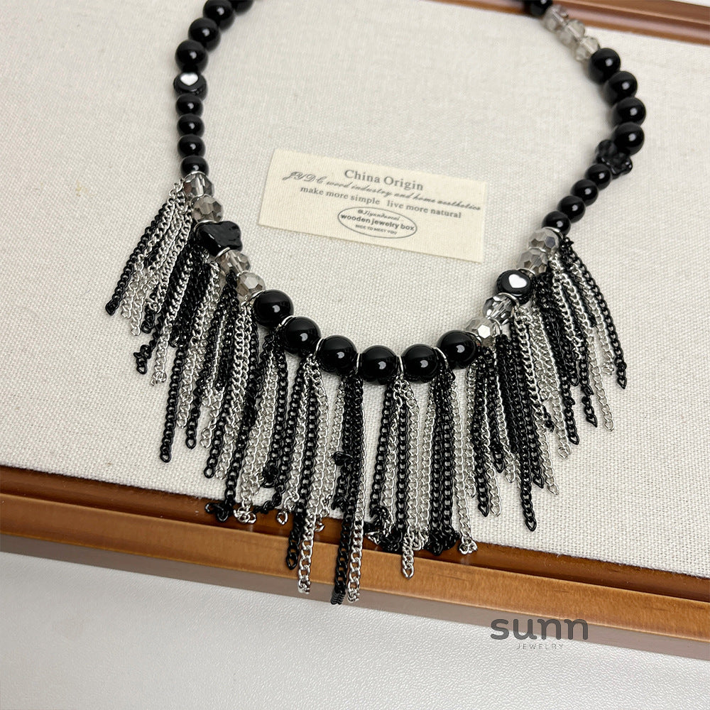 America Dark Crystal Tassel Necklace [46M4XN5H]
