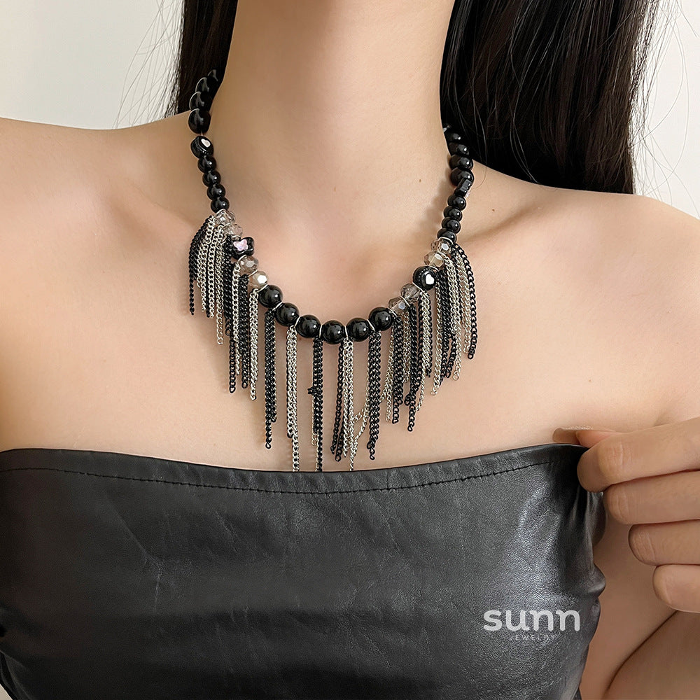 America Dark Crystal Tassel Necklace [8AV9BJW2]
