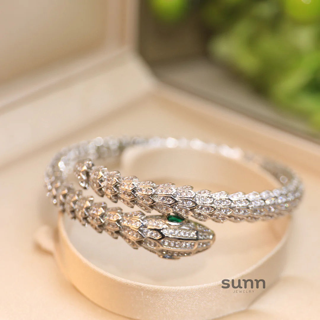 America Diamond Serpent Bracelet