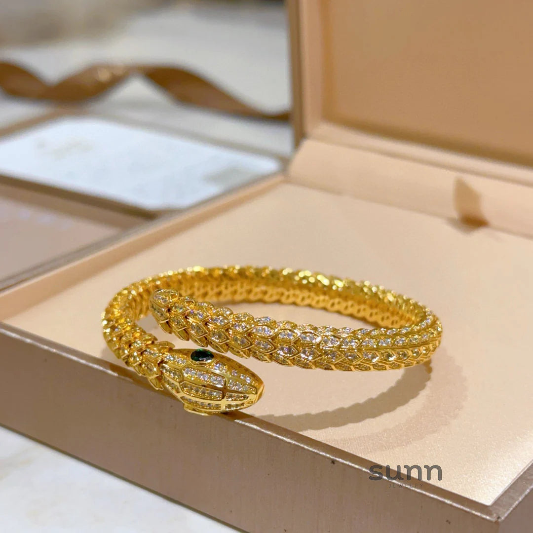 America Diamond Serpent Bracelet