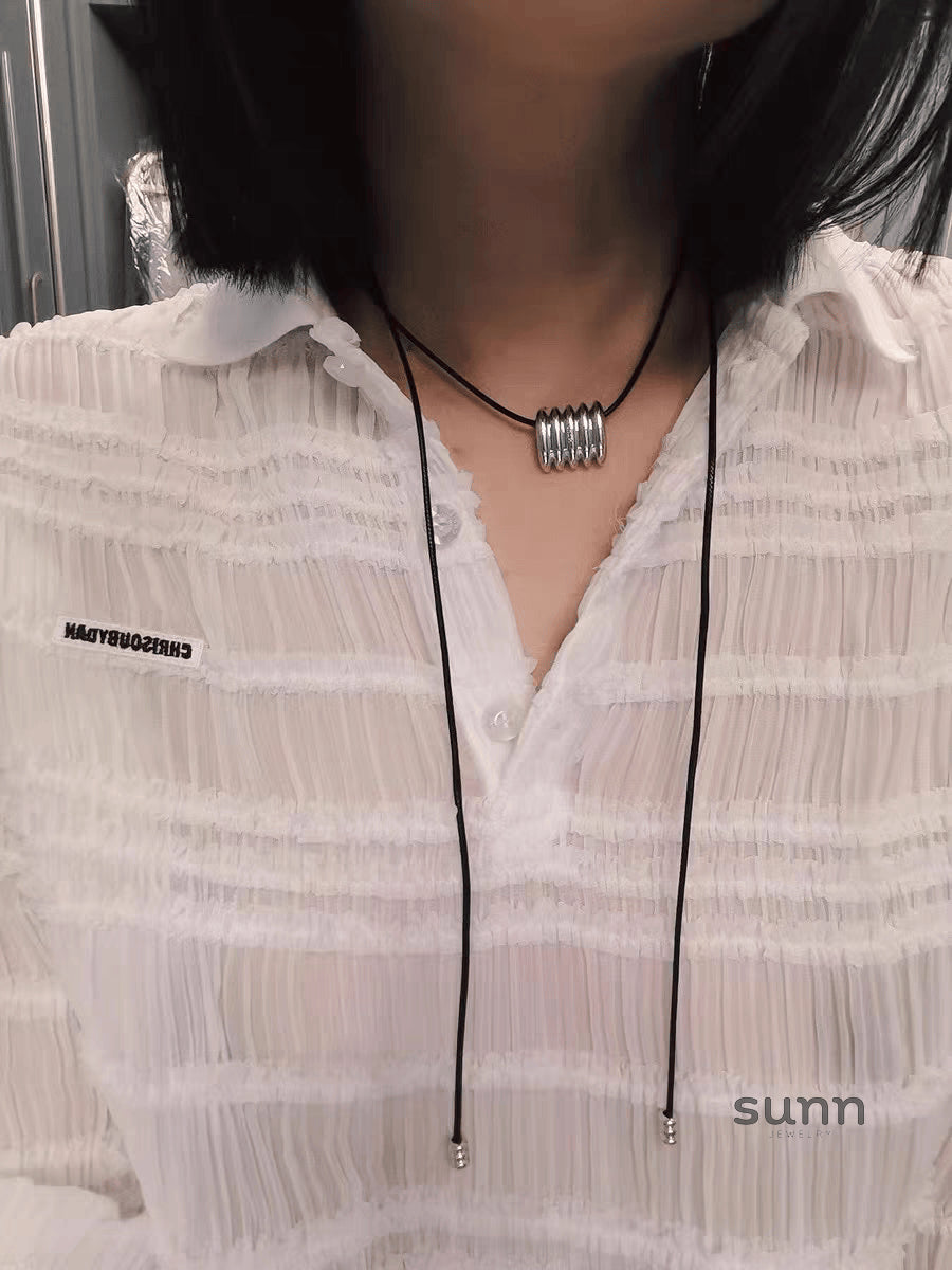 Amethyst Geometric Leather Necklace [59HZDIQB]