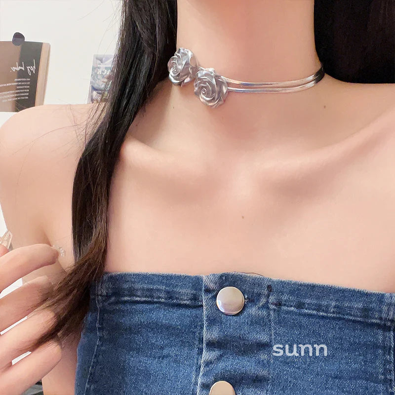 Amia Double Layer Rose Choker