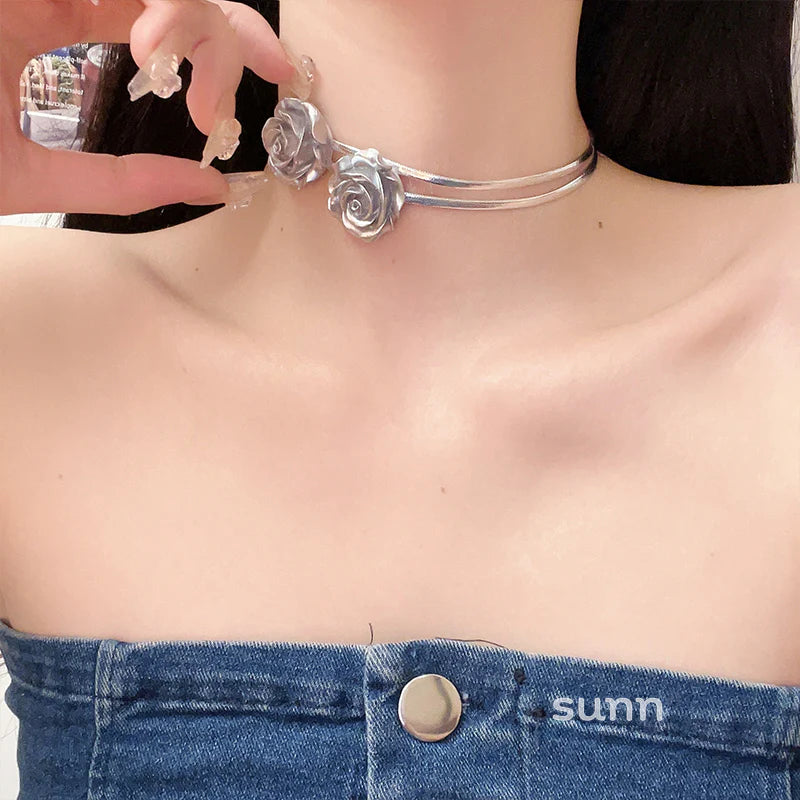 Amia Double Layer Rose Choker