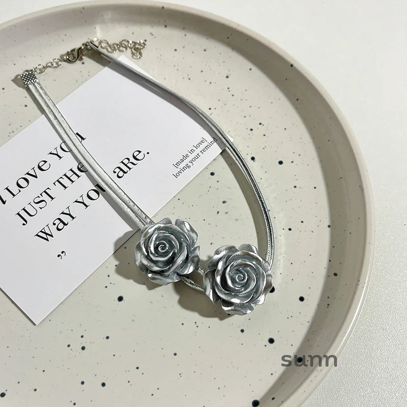 Amia Double Layer Rose Choker